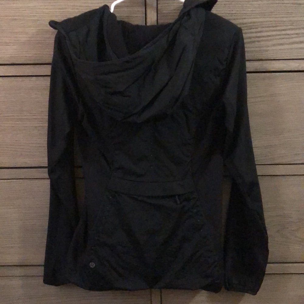 Lululemon Pullover - image 3